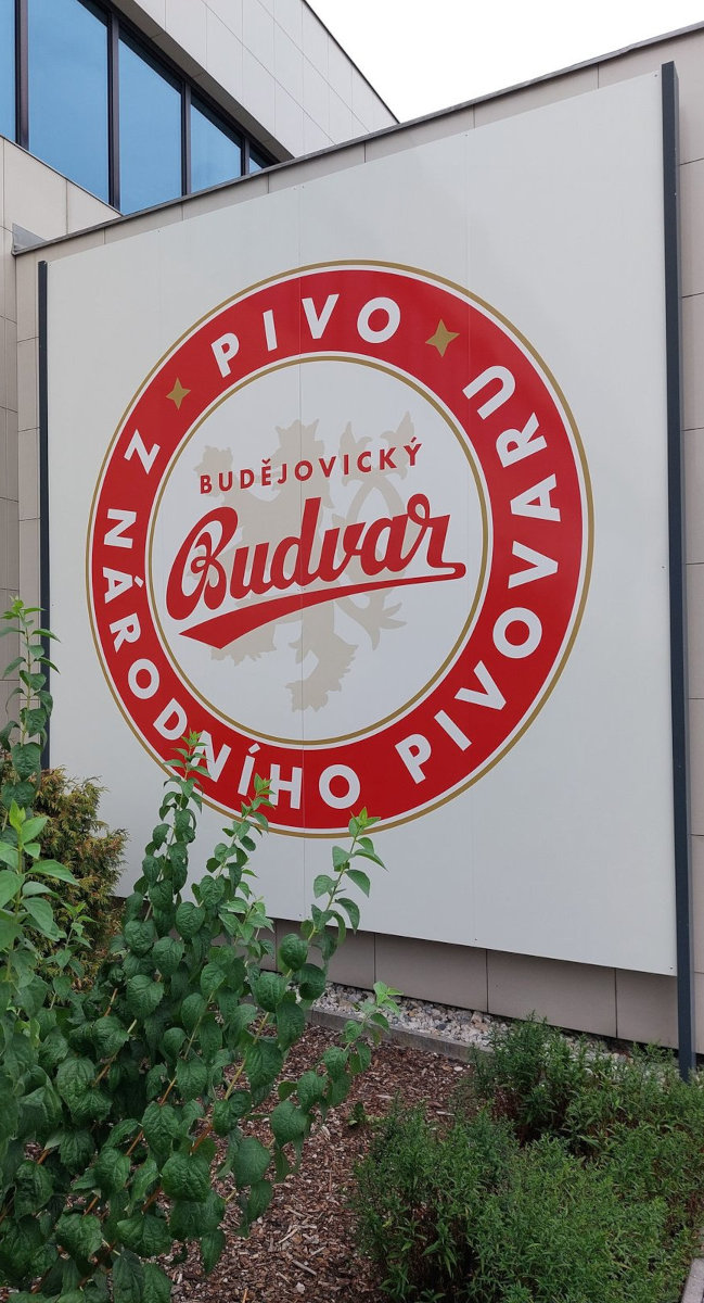 FotoMultiWide1-Budweiser1