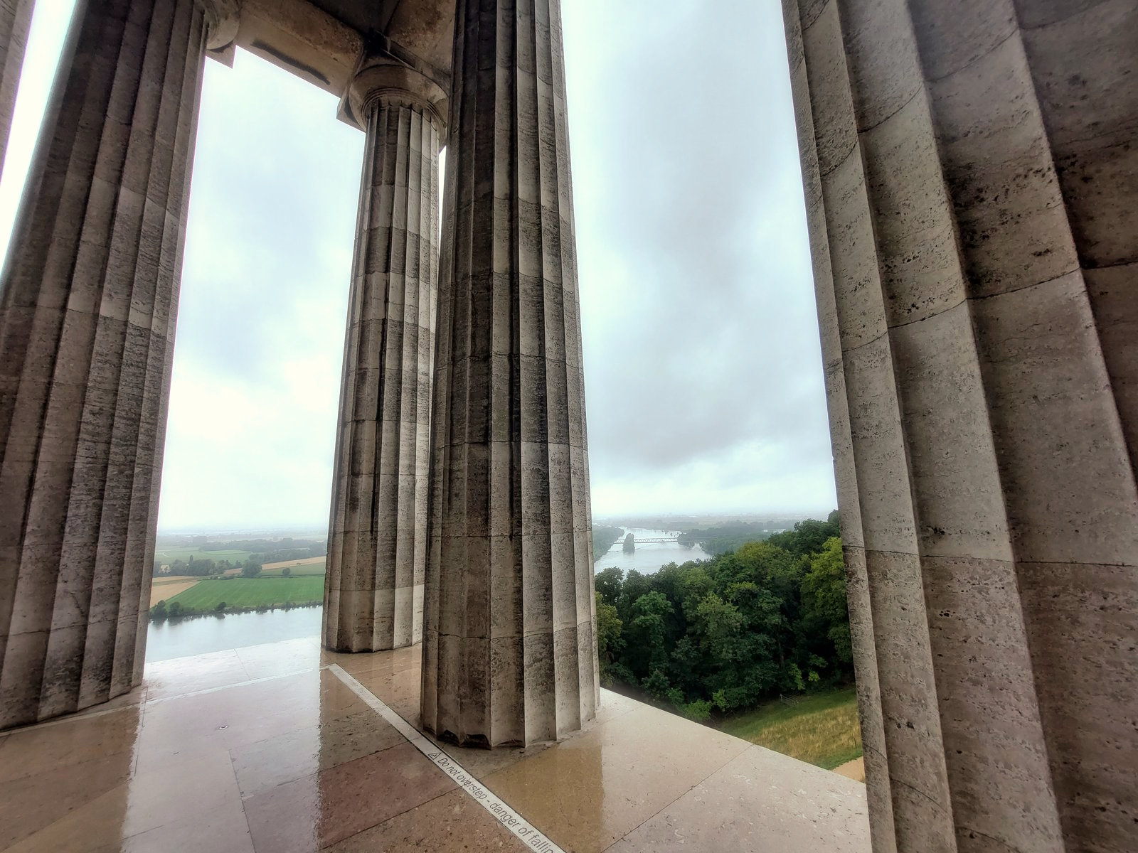 FotoMultiWide1-Walhalla2