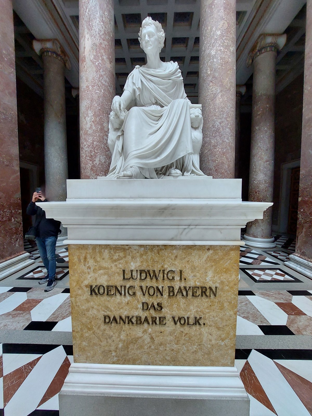 FotoMultiWide1-Walhalla5