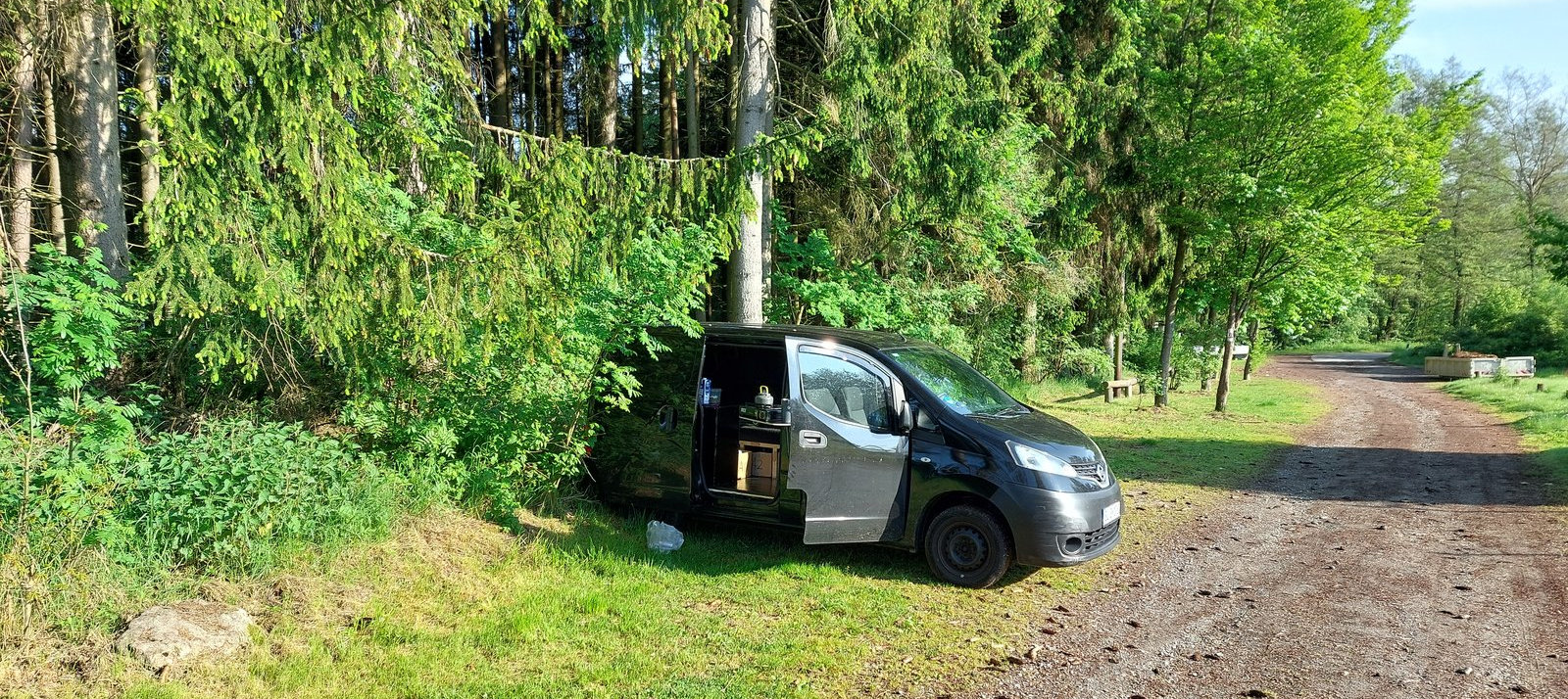 FotoWide1-Waldparkplatz