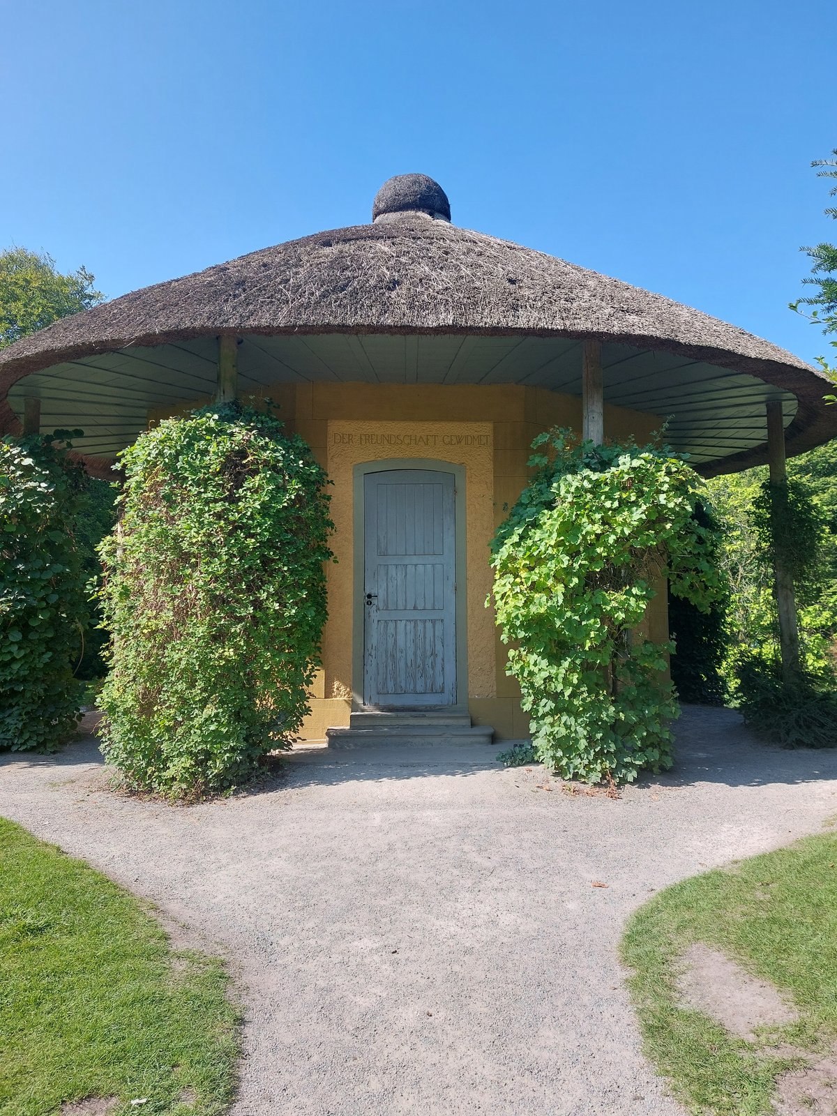 FotoMultiWide1-Luetetsburg1