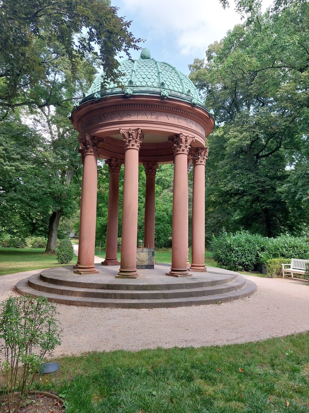 FotoMultiWide1-Bad-Homburg2