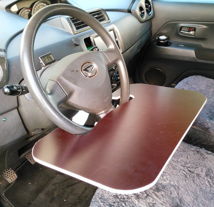 FotoMultiWide1-Lenkradtisch2