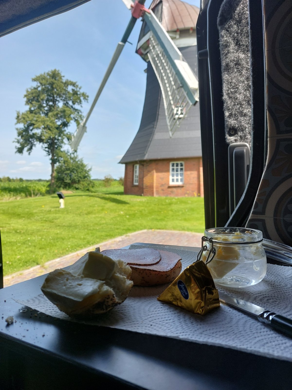 FotoMultiWide1-NV200-Muehle